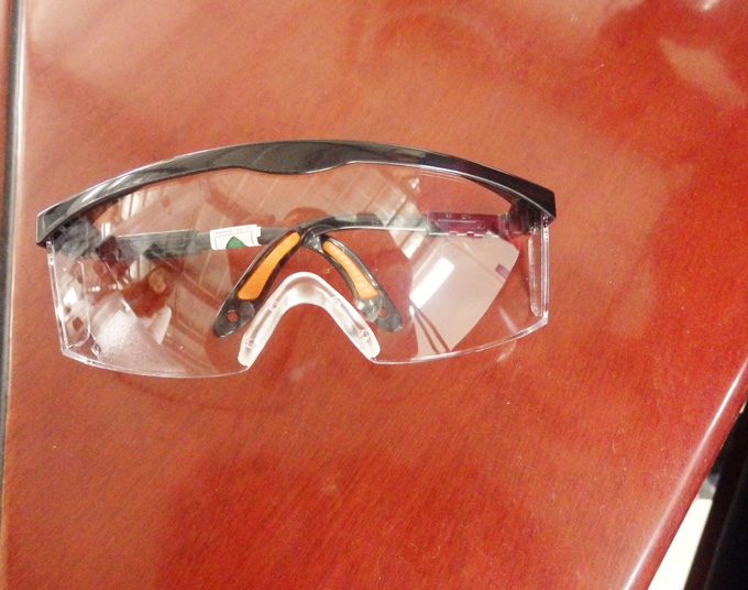 UV protective goggles